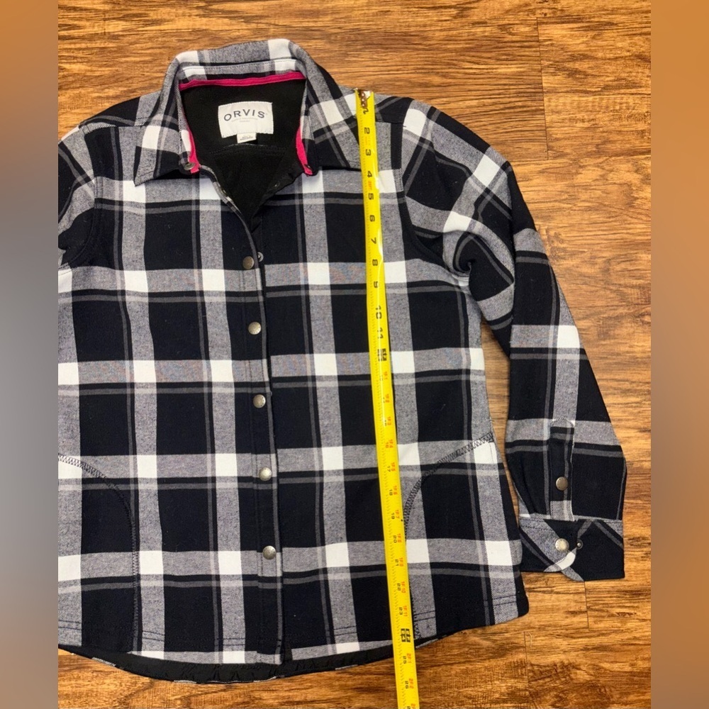 Orvis Shacket Size Medium - Picture 8 of 10